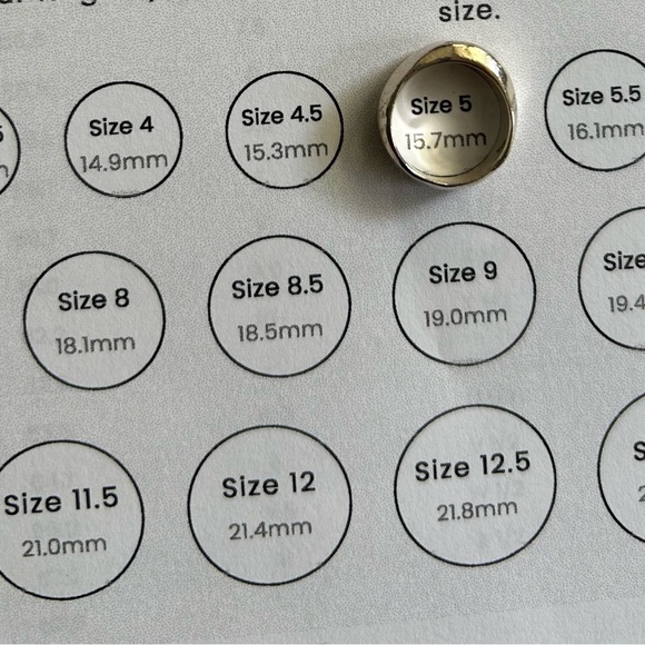 Authentic Tiffany & Co. Vintage Sterling Silver Dome Swirl Ring - Picture 6 of 6